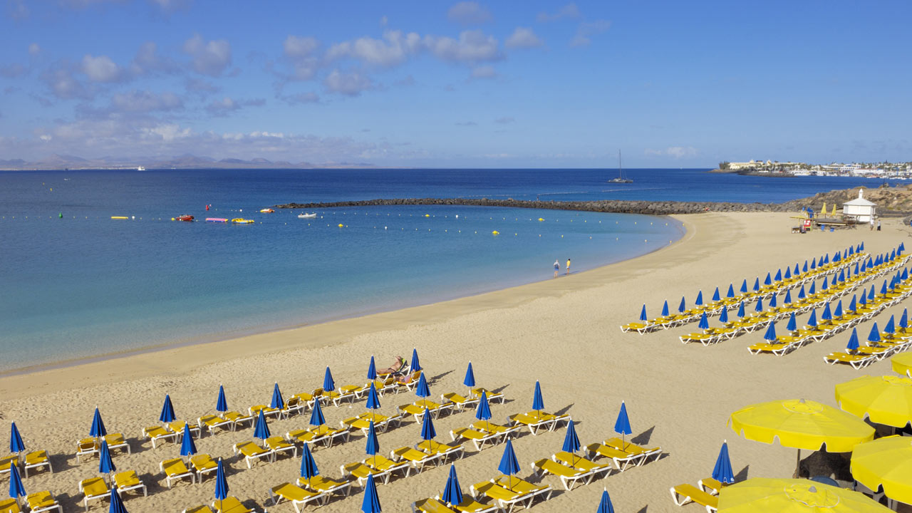 Playa Dorada en Playa Blanca